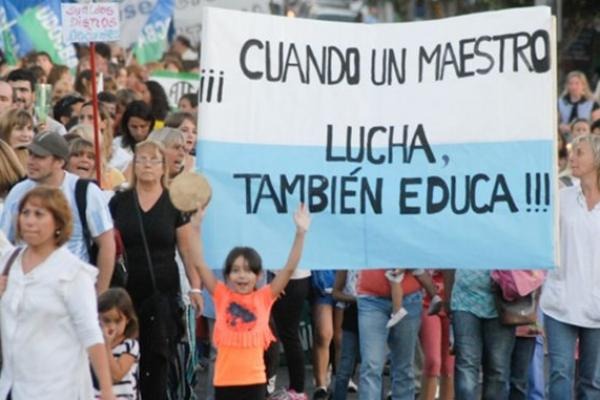 Docentes de la provincia de Buenos Aires confirman paro lunes y martes ...