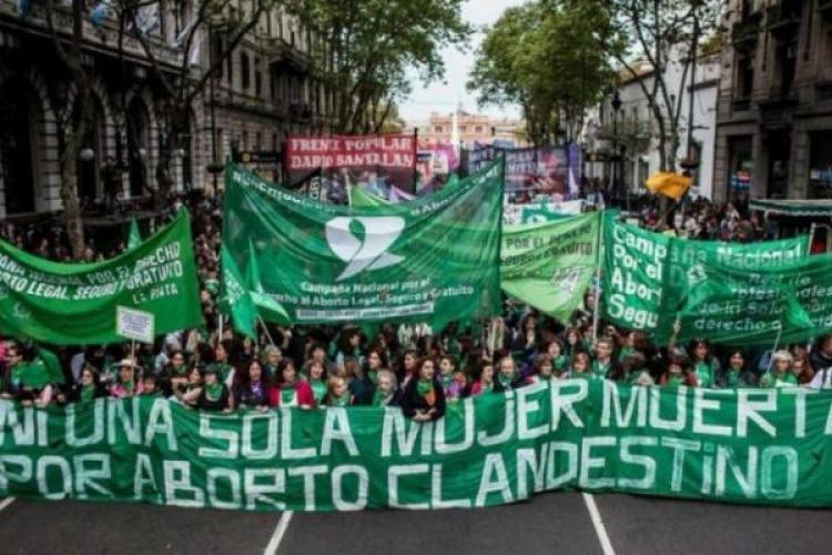 Despues De Meses De Debate La Legalizacion Del Aborto Esta En La Recta Final Este Miercoles Se Firmara Dictamen En El Plenario De Comisiones Que Trata El Despues De Meses De Debate La Legalizacion Del Aborto Esta En La Recta Final Este Miercoles Se Firmara Dictamen En El Plenario De Comisiones Que Trata El