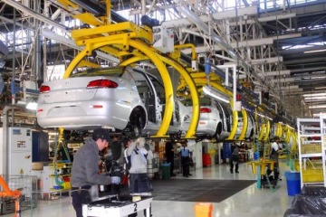 Foto de El Gobierno anunci el lanzamiento de una serie de rebajas en aranceles e impuestos al sector automotor