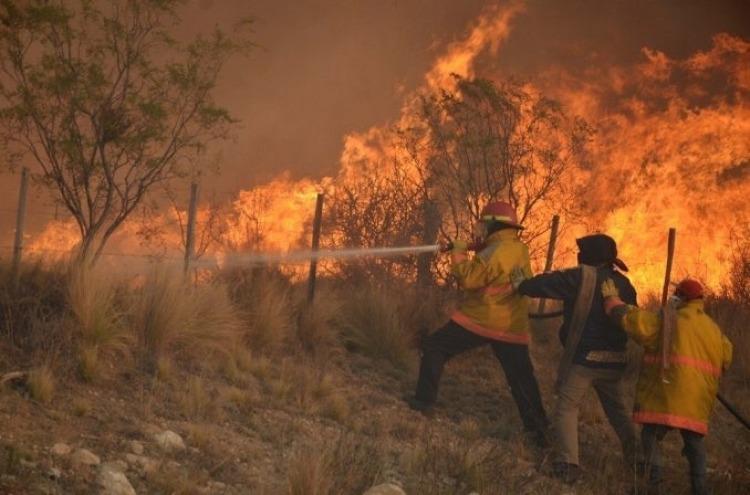 Fuego en La Pampa.