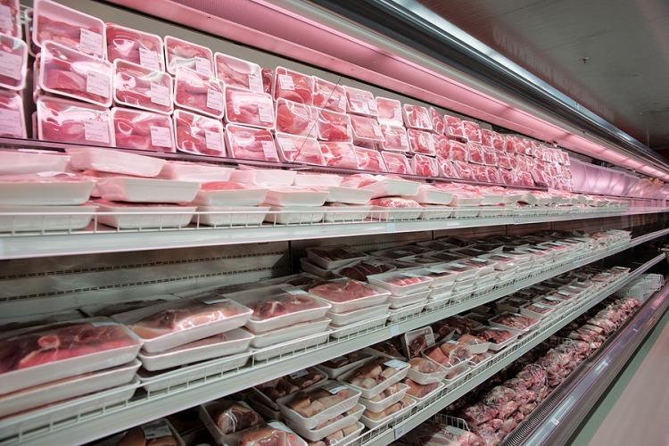 Por la caía del consumo en los Supermercados llega la carne &quot;larga vida&quot; - Poltica Argentina