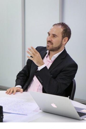 Guzm&aacute;n: �En los mercados financieros internacionales ya no se cree que Argentina transitar&aacute; un sendero virtuoso bajo el esquema original de Macri�