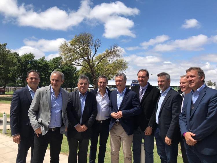 Negri, Mestre y Baldassi junto al Presidente Mauricio Macri