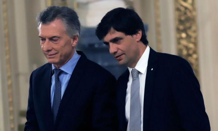 Foto: Mauricio Macri y el ex ministro de Econom&iacute;a Hern&aacute;n Lacunza