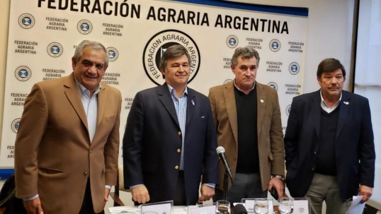 La Mesa de Enlace bloquea la comercialización de carne por 8 días en protesta por el cierre de las exportación - Poltica Argentina