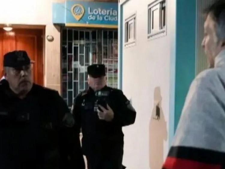 El policía que filmó e insultó a Máximo Kirchner. Fuente: C5N