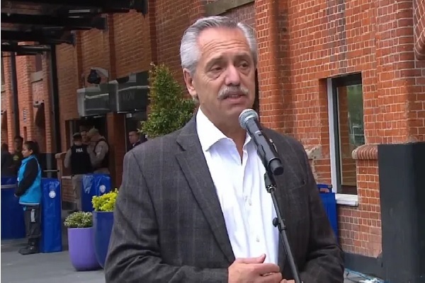 Votó el presidente Alberto Fernández: "Estamos decidiendo el futuro"