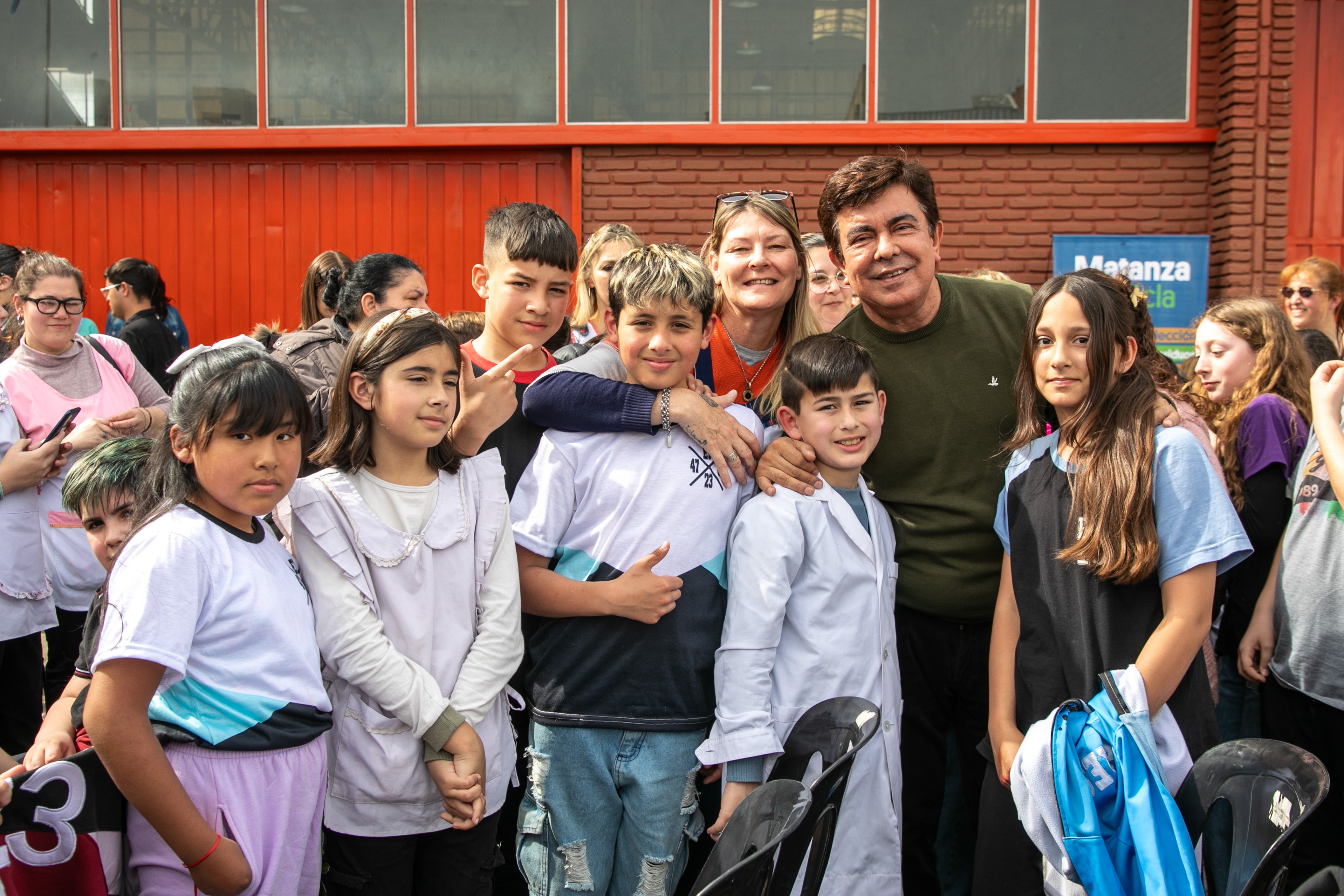 Medio ambiente: La Matanza entrega kits ecológicos a escuelas y jardines de infantes para concientizar niños