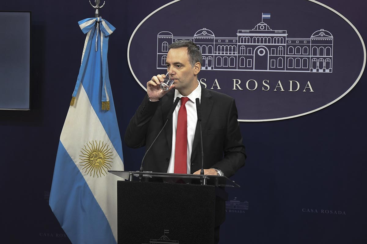 Casta Adorni: además de meter al hermano y 20 asesores, tuvo a la mamá y la tía en el Estado