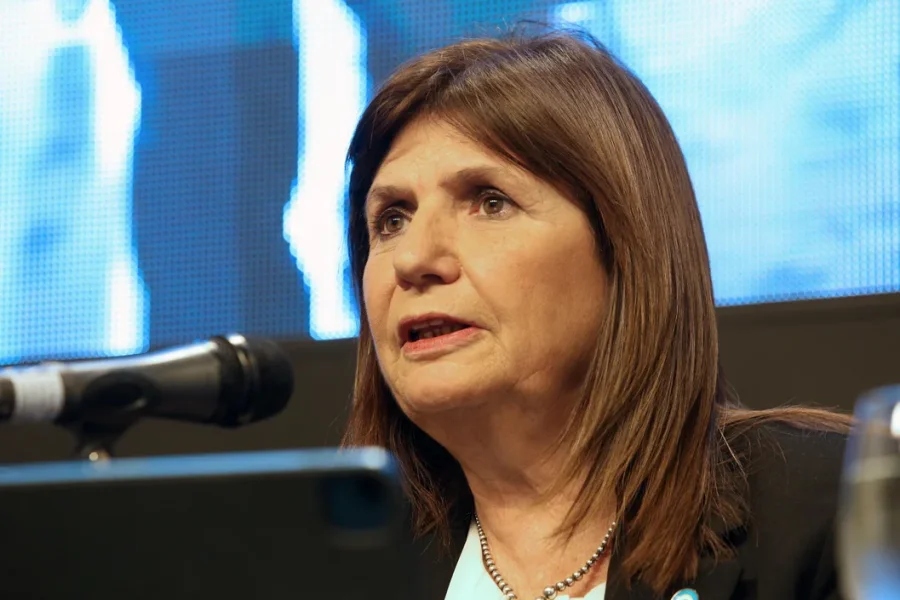 Bullrich anunció subsidios para comerciantes y empresas de Bahía Blanca