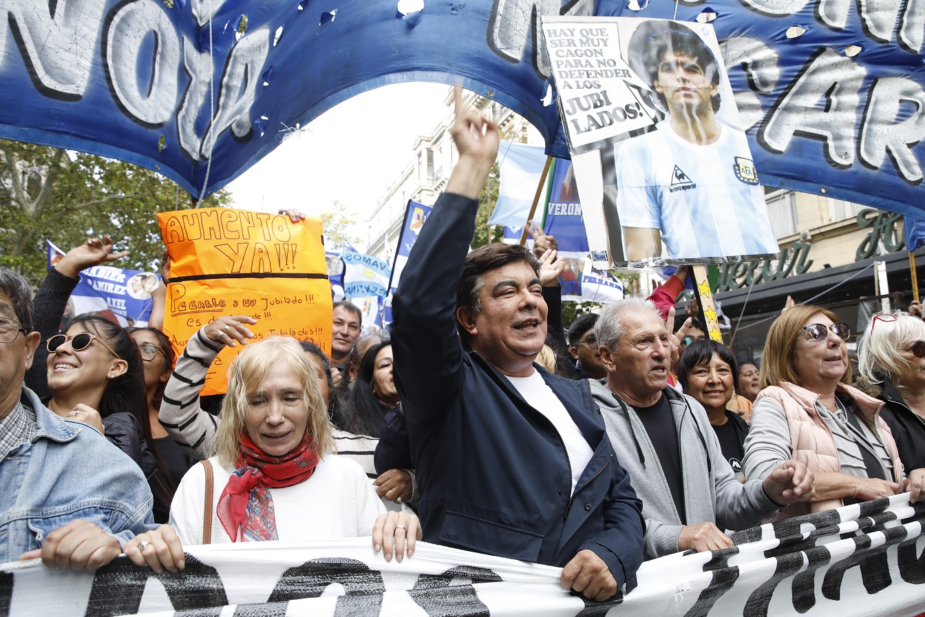 Espinoza: Nadie nos va a robar los sueños de los jubilados, de los jóvenes, ni de los trabajadores