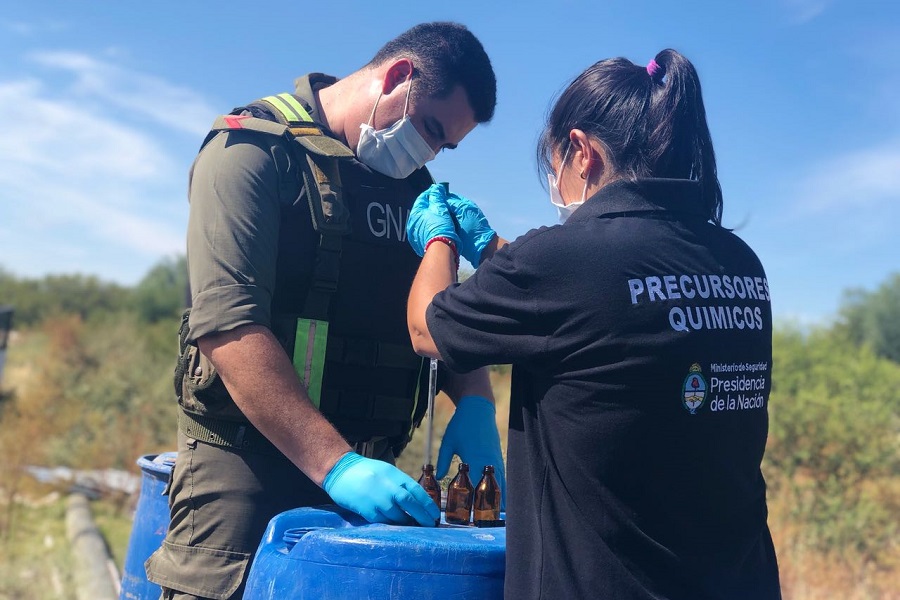 Senadores promueven la actualización de multas en el Registro Nacional de Precursores Químicos