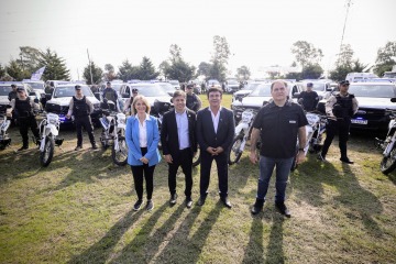 Espinoza y Kicillof sumaron patrulleros y efectivos e inauguraron una nueva Base de la FBA en La Matanza