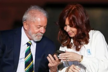 Lula contó que Cristina Kirchner lloró al enterarse de su prisión domiciliaria