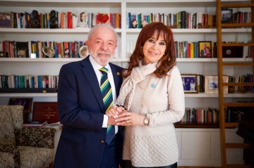 Lula da Silva se reunió con Cristina Kirchner en Constitución: "Un acto político de solidaridad"