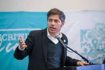 Axel Kicillof pidió "reivindicar el patriotismo" de San Martín "con hechos concretos"