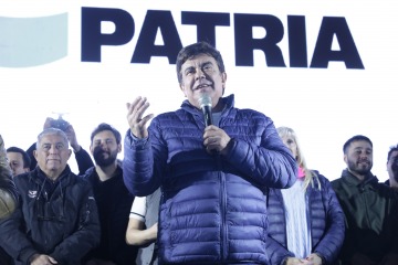 Espinoza: "Las urnas el domingo vetaron a Milei, pero no quiere entenderlo"
