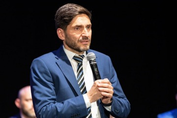 Pullaro acusa al Gobierno de beneficiar a las agroexportadoras