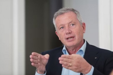 Emilio Monzó: La gente la está pasando mal y el gobierno tiene que dar el ejemplo