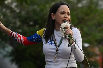 Javier Milei felicitó a María Corina Machado por el Nobel de la Paz