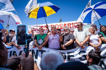 Furl&aacute;n contra la reforma laboral: �Los trabajadores quieren la unidad y quieren pelear contra esto�