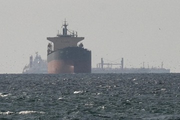 Transporte gratis, semana laboral de cuatro d&iacute;as y teletrabajo: las respuestas de emergencia ante el shock petrolero