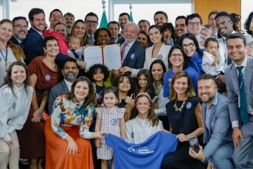 Brasil ampl&iacute;a la licencia por paternidad y busca cambiar el rol de los hombres en el cuidado