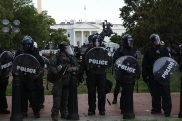 Trump quiere se&ntilde;alar organizaciones de izquierda como terroristas y busca incorporar a Argentina