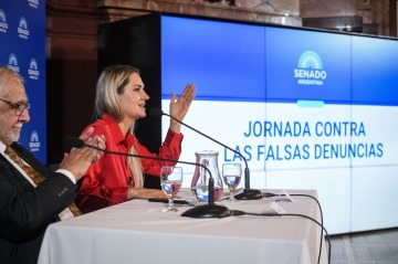 Senado: as&iacute; es el proyecto de Carolina Losada para endurecer penas por denuncias falsas en violencia de g&eacute;nero 