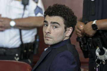 Foto de La estrategia de Luigi Mangione para reducir la acusación por el crimen de un CEO