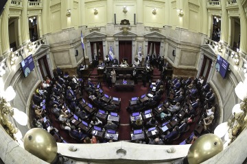 Sin qu&oacute;rum, se cay&oacute; la sesi&oacute;n en el Senado en la que tratar&iacute;an la interpelaci&oacute;n de Adorni