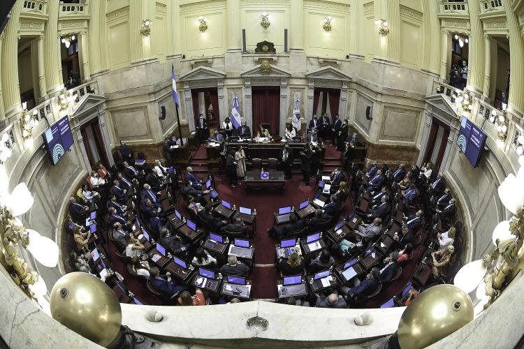  Sin qu�rum, se cay� la sesi�n en el Senado en la que tratar�an la interpelaci�n de Adorni