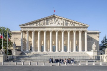 Francia prohibir&aacute; las redes sociales a menores de 15 a&ntilde;os: c&oacute;mo ser&aacute; la nueva ley