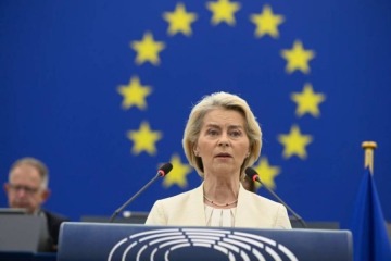 Uni&oacute;n Europea: proponen prohibir redes sociales a menores de 13 a&ntilde;os