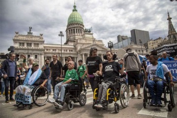 El gobierno tuvo que dar marcha atr&aacute;s: se aprob&oacute; con dos tercios la nueva ley de Discapacidad