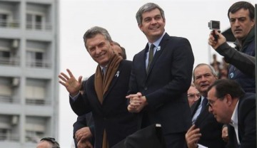 Macri dio marcha atrás y asistió una hora al cierre de los festejos por el Bicentenario
