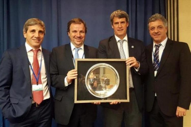 Prat Gay, premiado como Ministro de Finanzas del año.