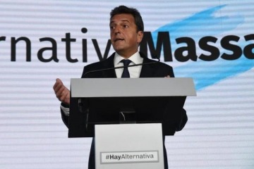 Massa se despega del acuerdo con el Gobierno para cumplir con el FMI