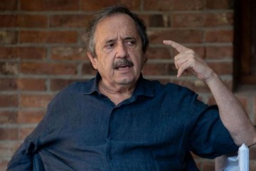 Alfons&iacute;n destroz&oacute; el papel&oacute;n diplom&aacute;tico de Mauricio Macri