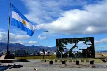 Cuatro expresidentes españoles apoyarán a la Argentina en su reclamo de soberanía por las Malvinas