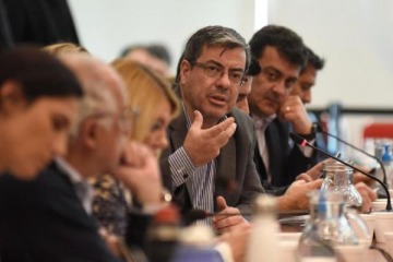 Martínez manifestó que "la oposición seguramente va a impedir que se traten los temas"