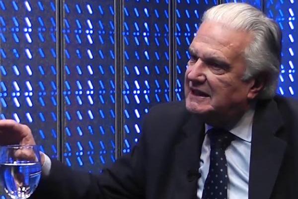 El ministro de Trabajo de Alfonsín mostró sus dudas respecto a las declaraciones de Claudio Moroni