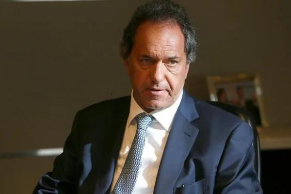 Scioli pidió seguir unidos en el debate interno del FDT e insistió que no tiene ninguna especulación política"