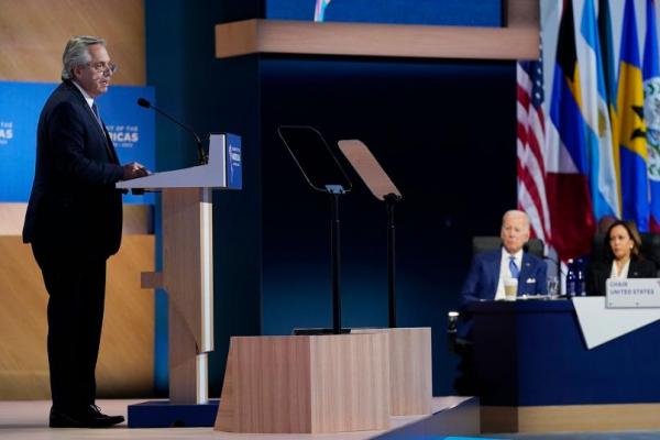 Alberto participa de la cumbre BRICS con expectativa de sumar a la Argentina