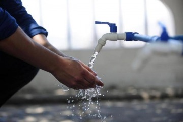 Agua, colectivos, colegios, prepagas y alquileres: los aumentos que llegan en julio
