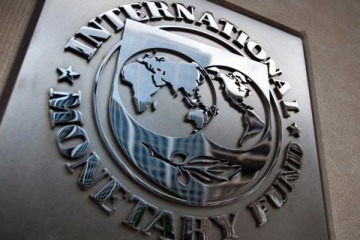 El FMI respaldó a Batakis y afirmó que sus medidas son "consistentes con los objetivos del programa"