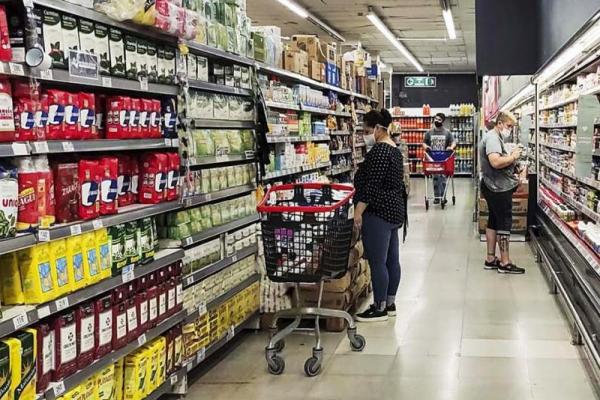 La inflación alcanzó 5,3% en junio y acumuló 64% en los últimos 12 meses