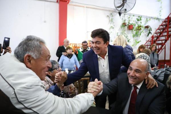 Espinoza y Manzur visitaron jubilados, el Hospital Néstor Kirchner y se reunieron con concejales FDT
