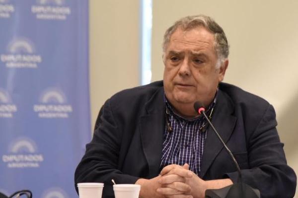 Valdés contra el sobreseimiento de Macri: "El espionaje ilegal es la cloaca de la Argentina"