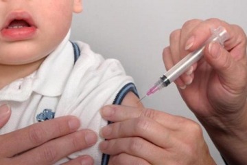 Covid-19: comenzó la vacunación en niños de entre 6 meses y 3 años en el país